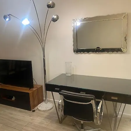 Apartment Tour Defense 2000 Magnifique *