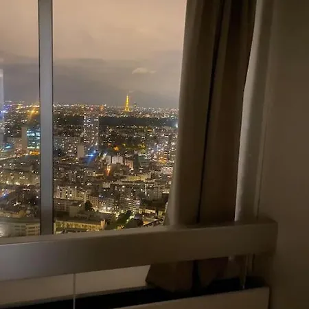 Tour Defense 2000 Magnifique Apartment *